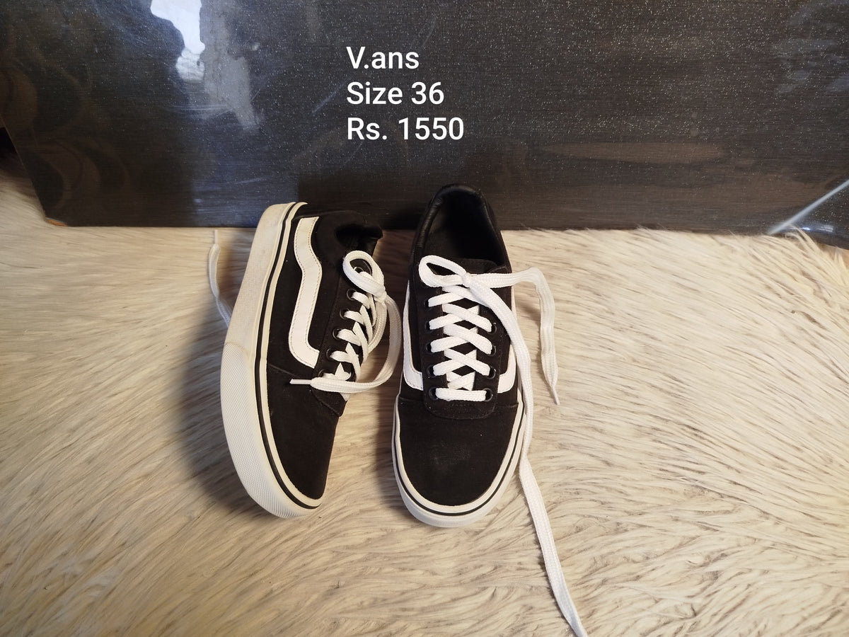 Vans 36