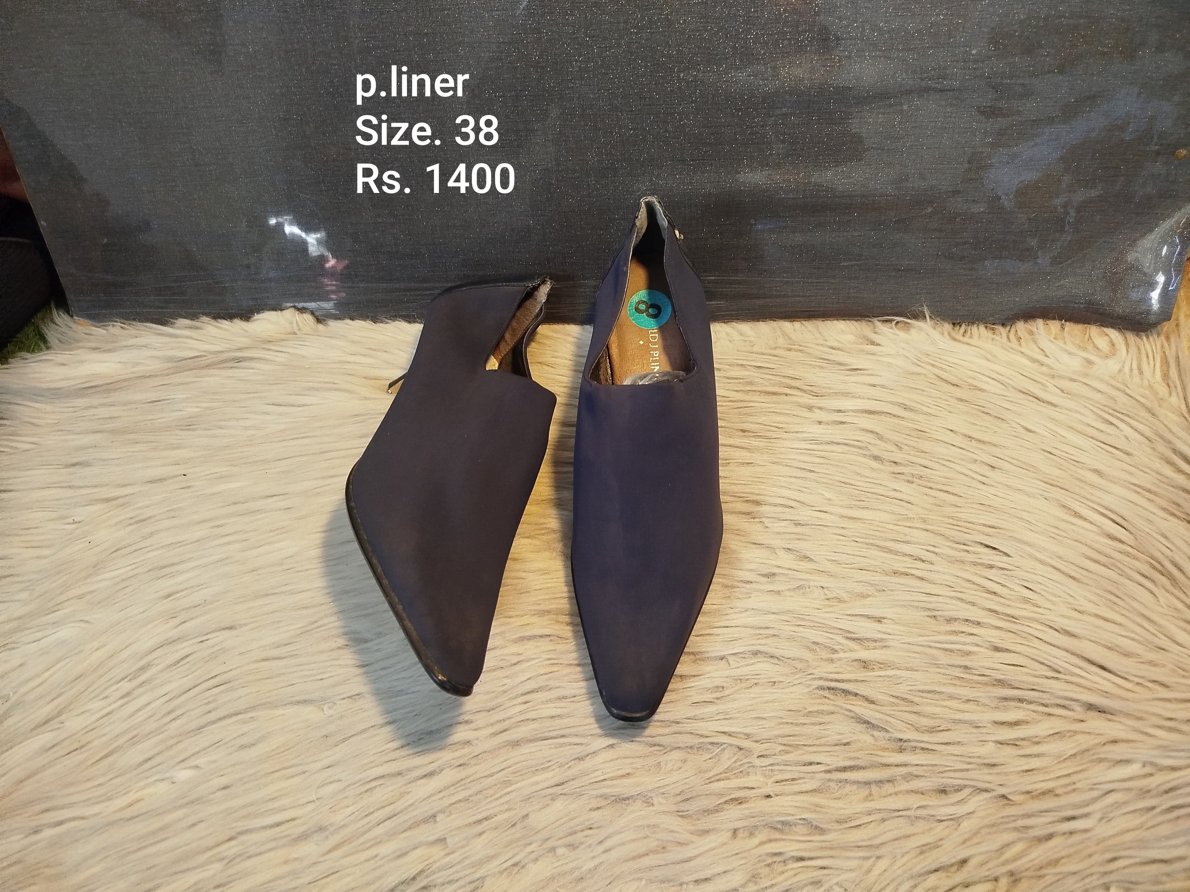Pliner 38
