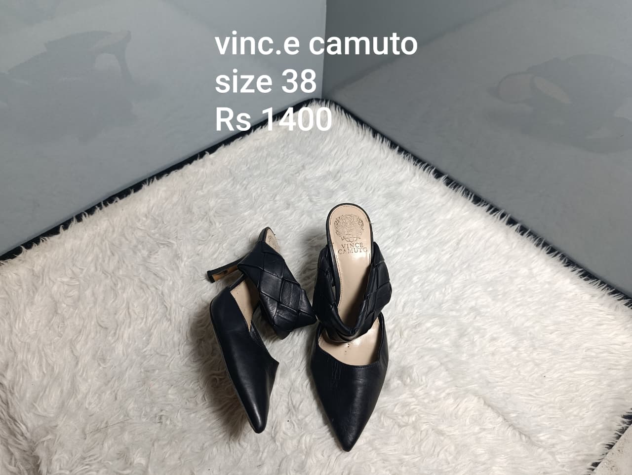 Vince camuto 38