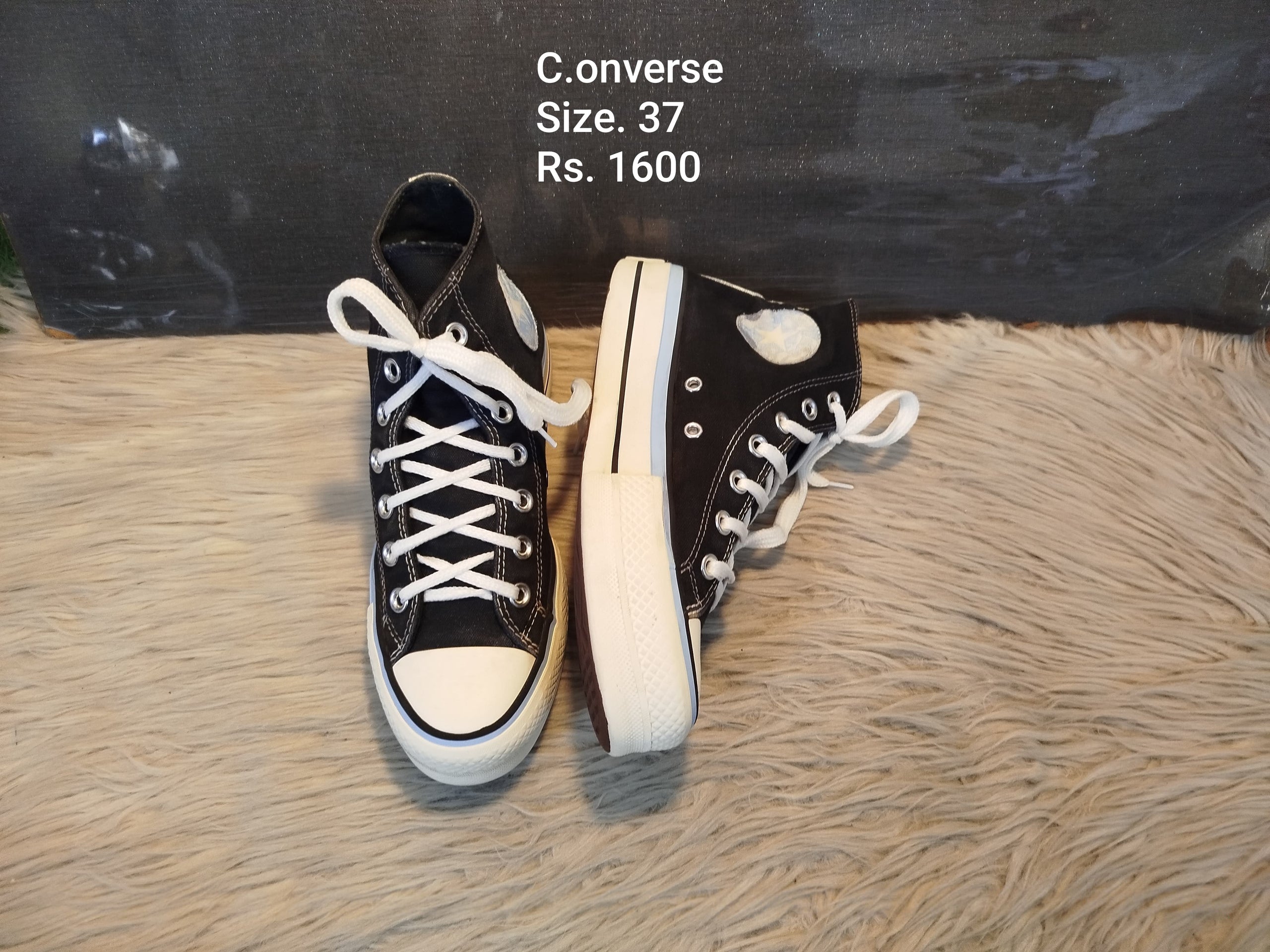 Converse 37