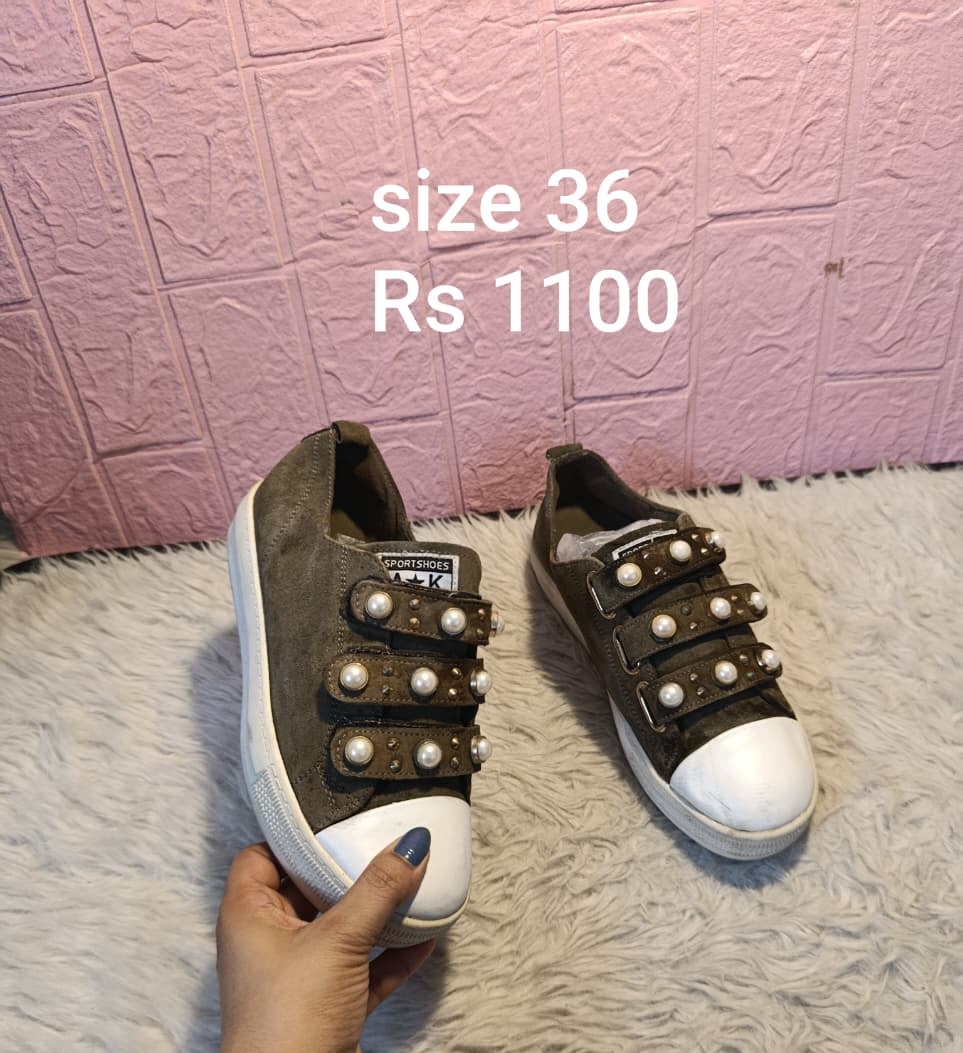 Shoes 36