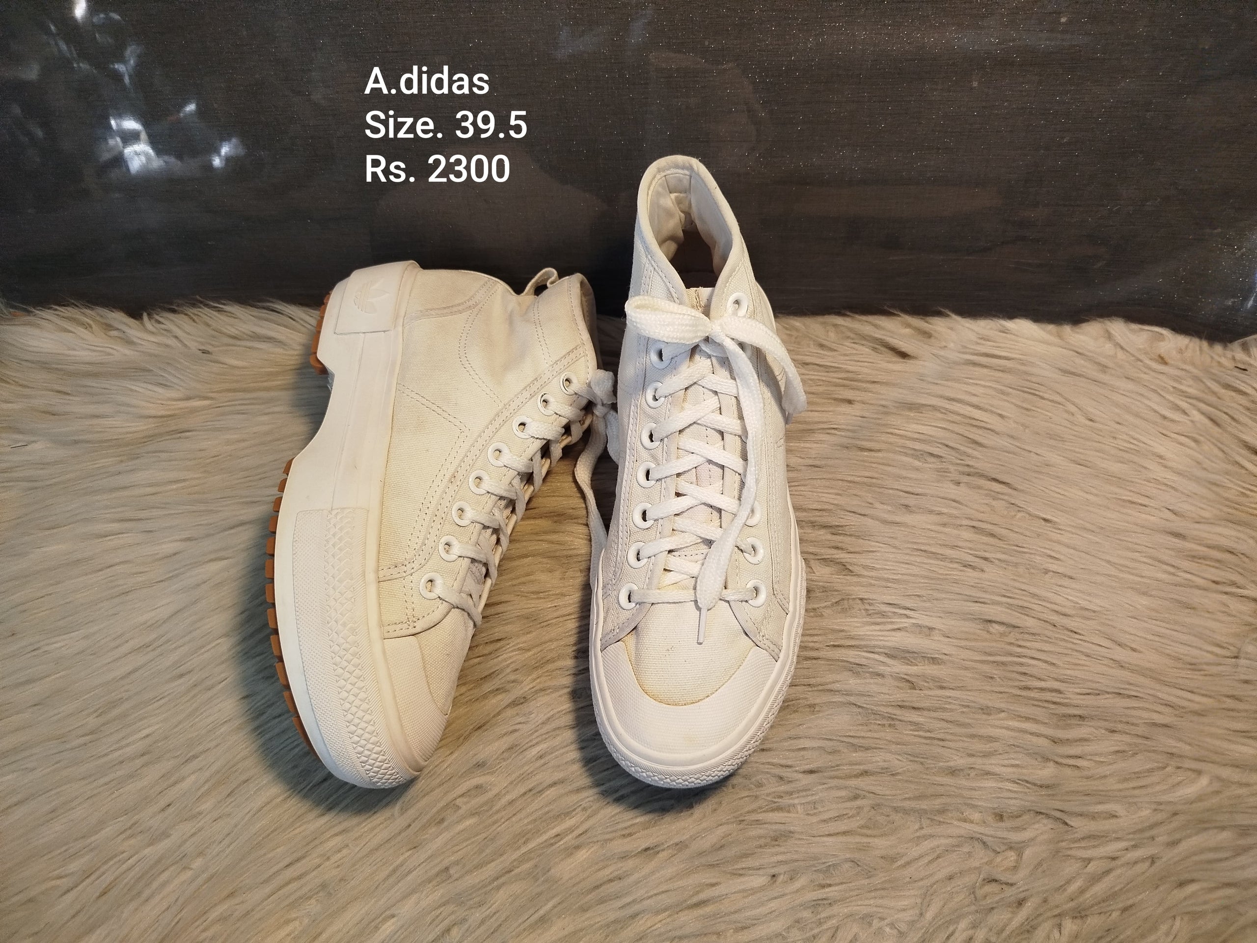 Adidas 39.5