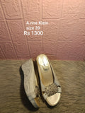 Anne Klein 39