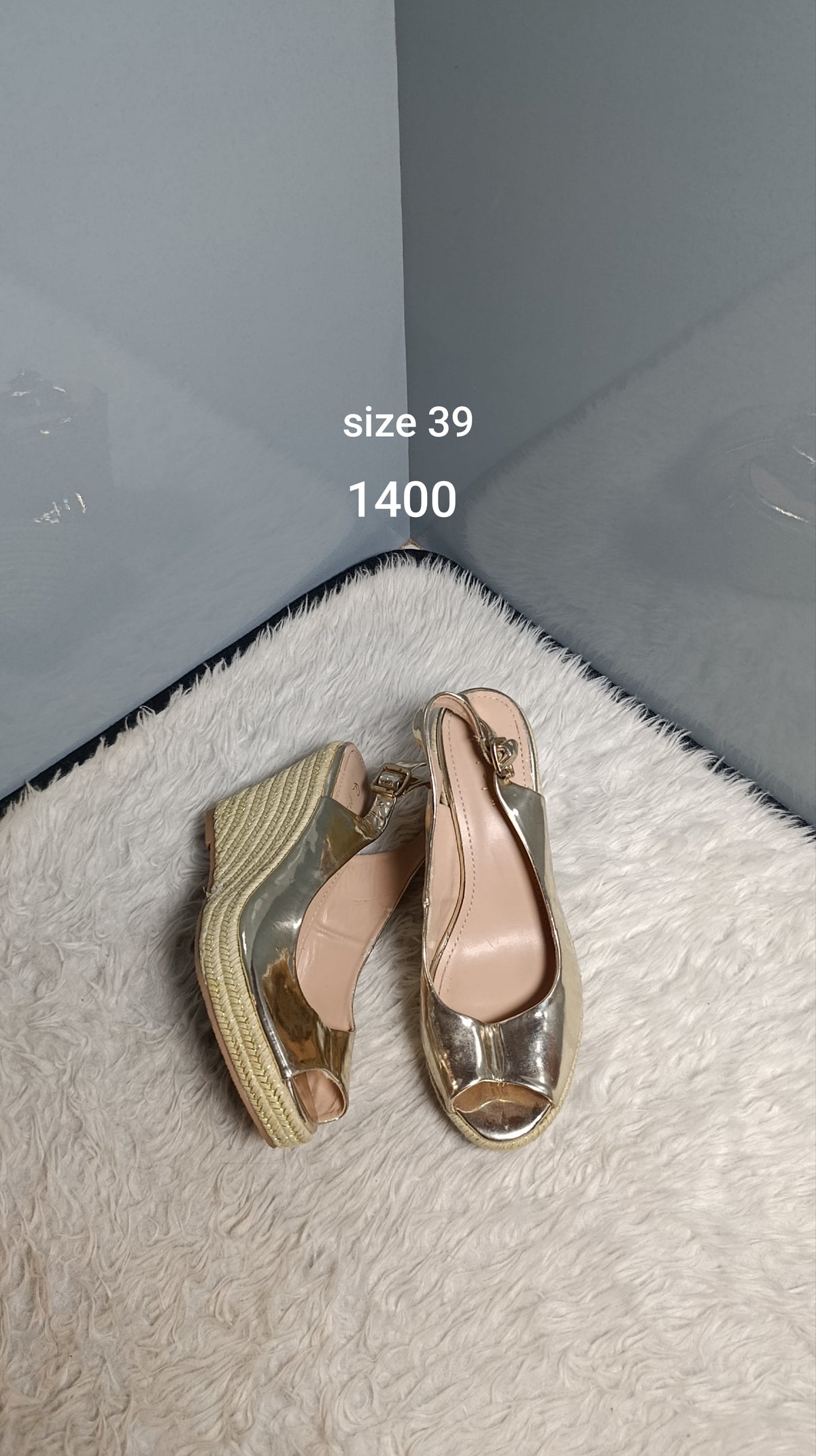 Sandals 39