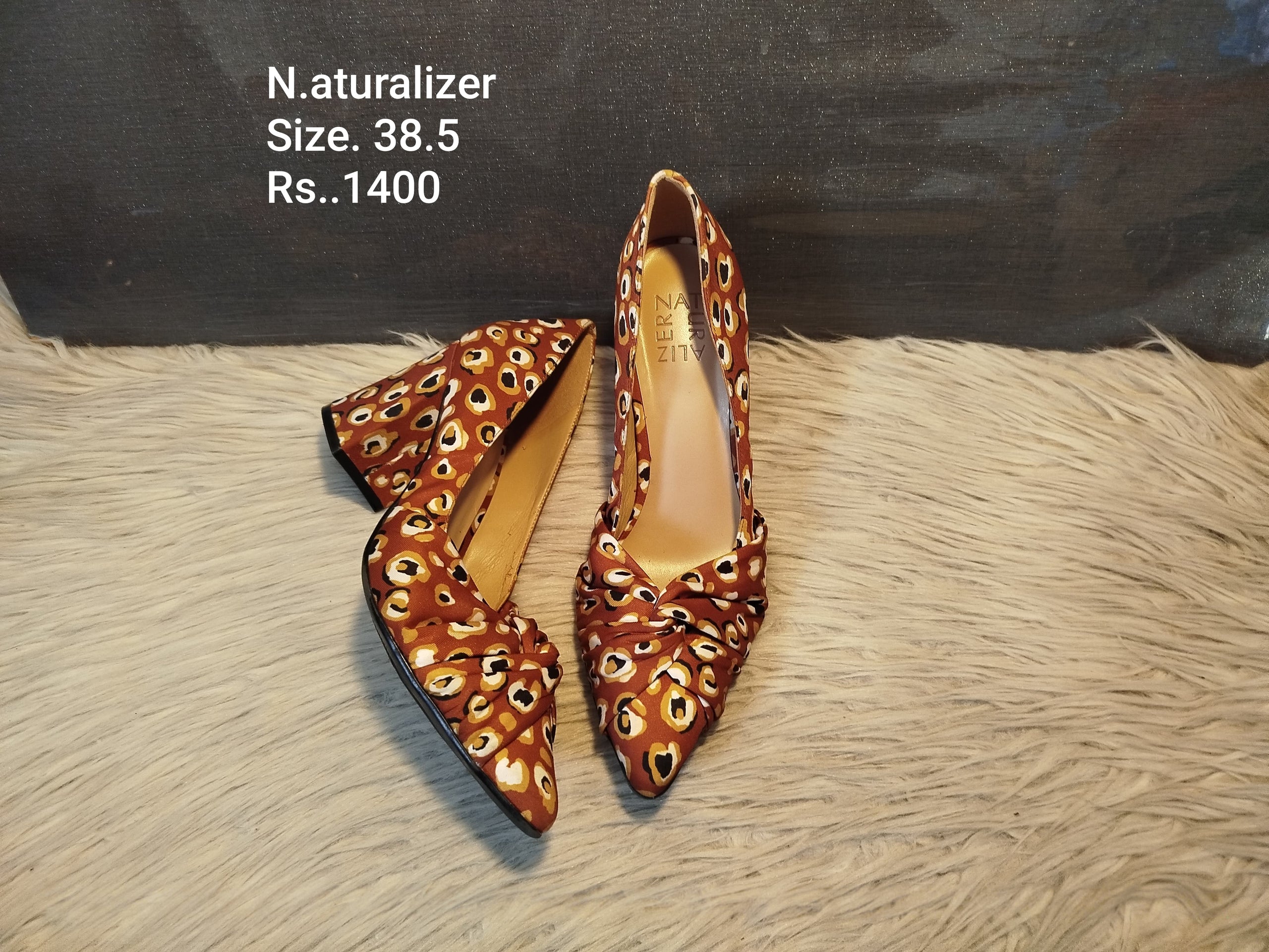 Naturalizer 38.5