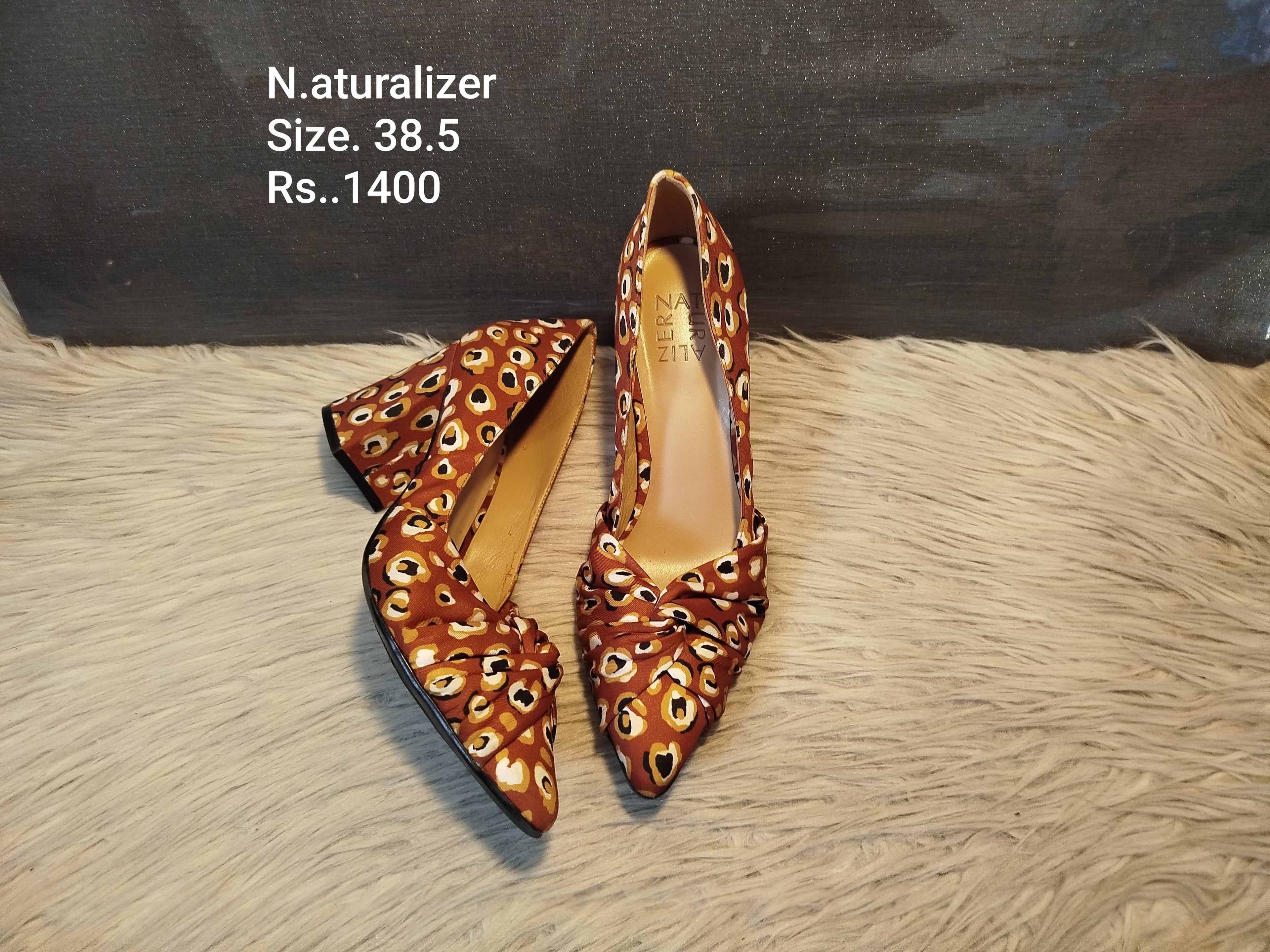 Naturalizer 38.5