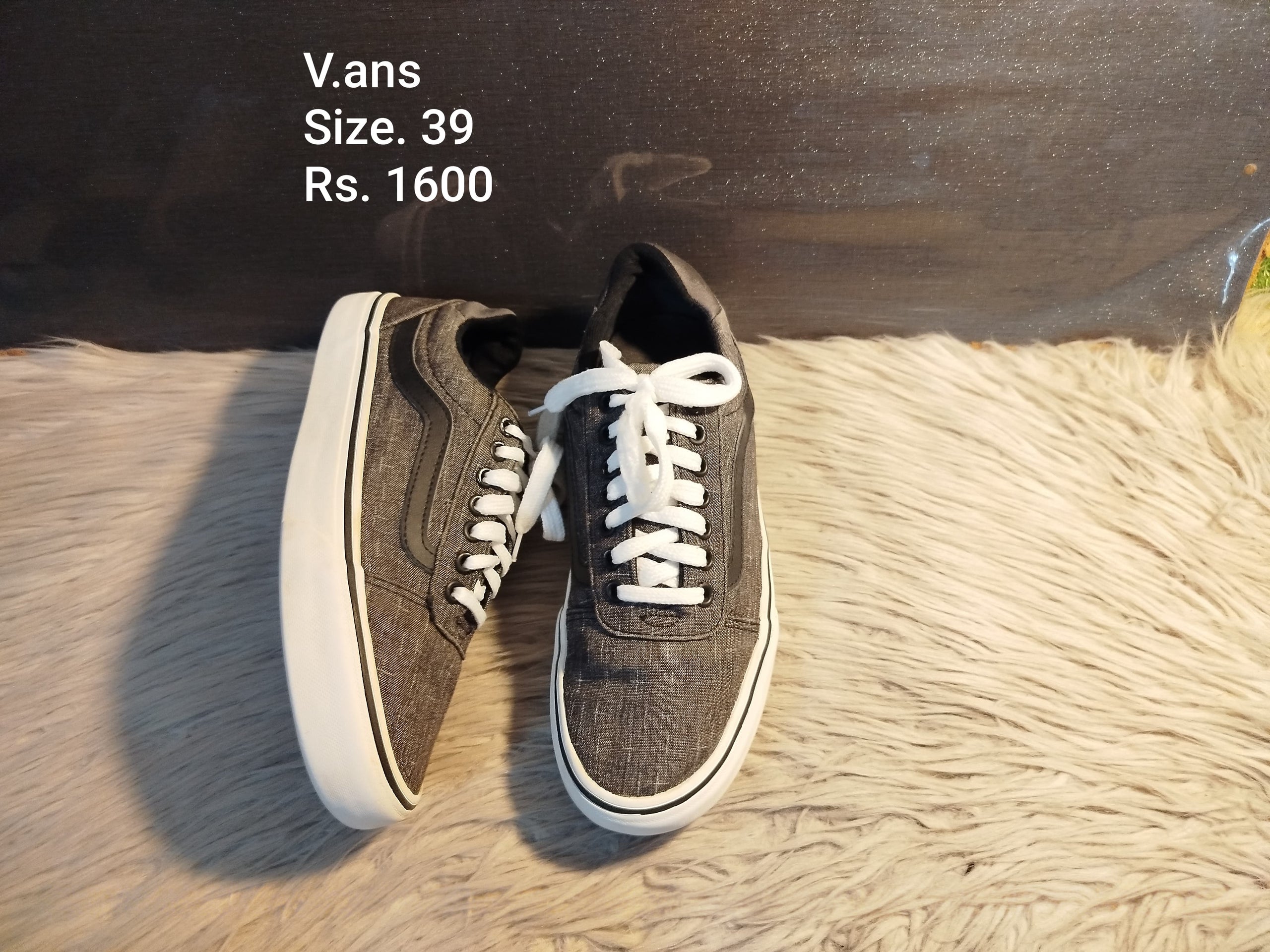 Vans 39