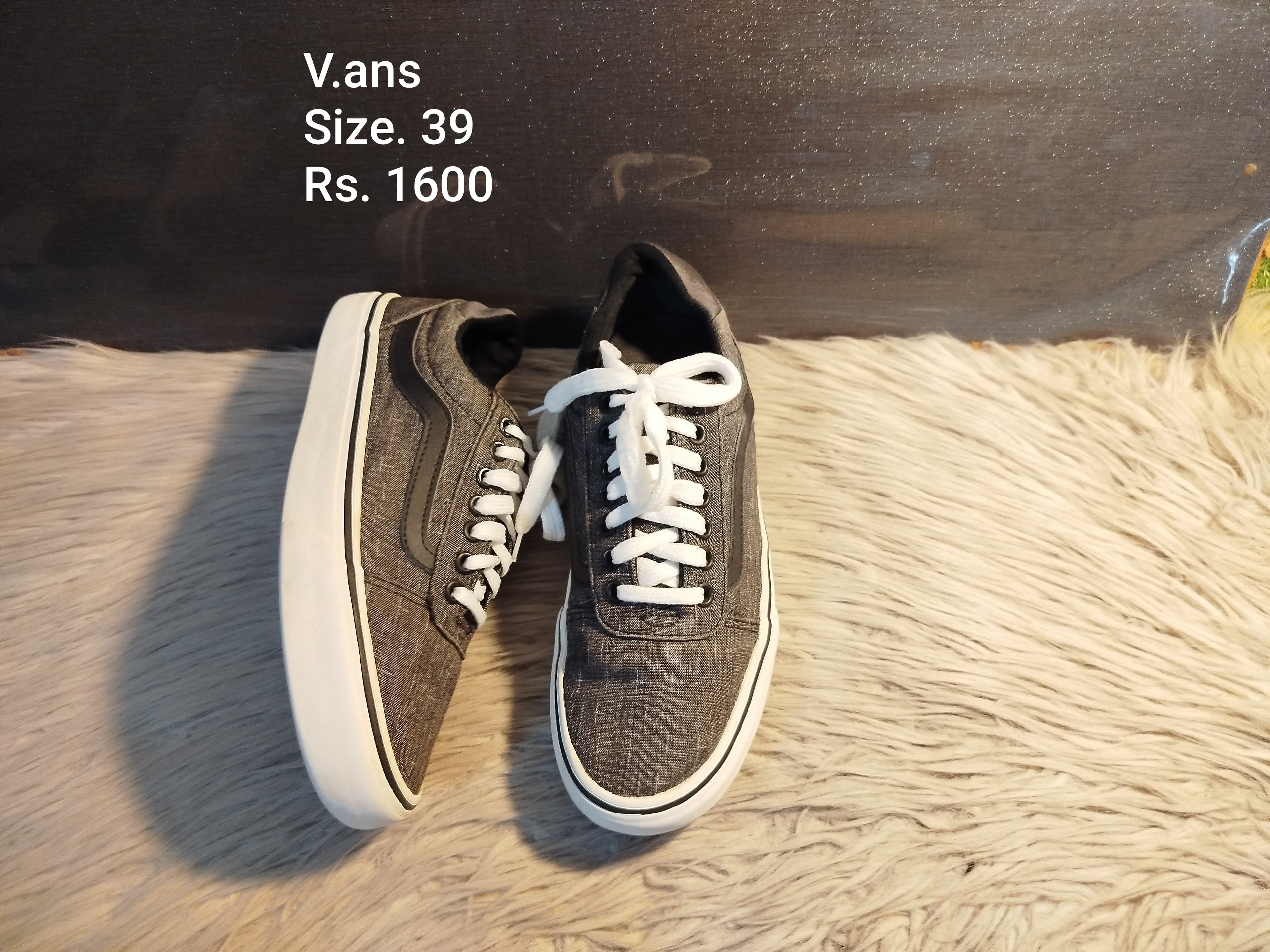 Vans 39