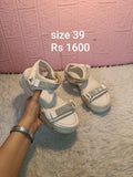 Sandals 39