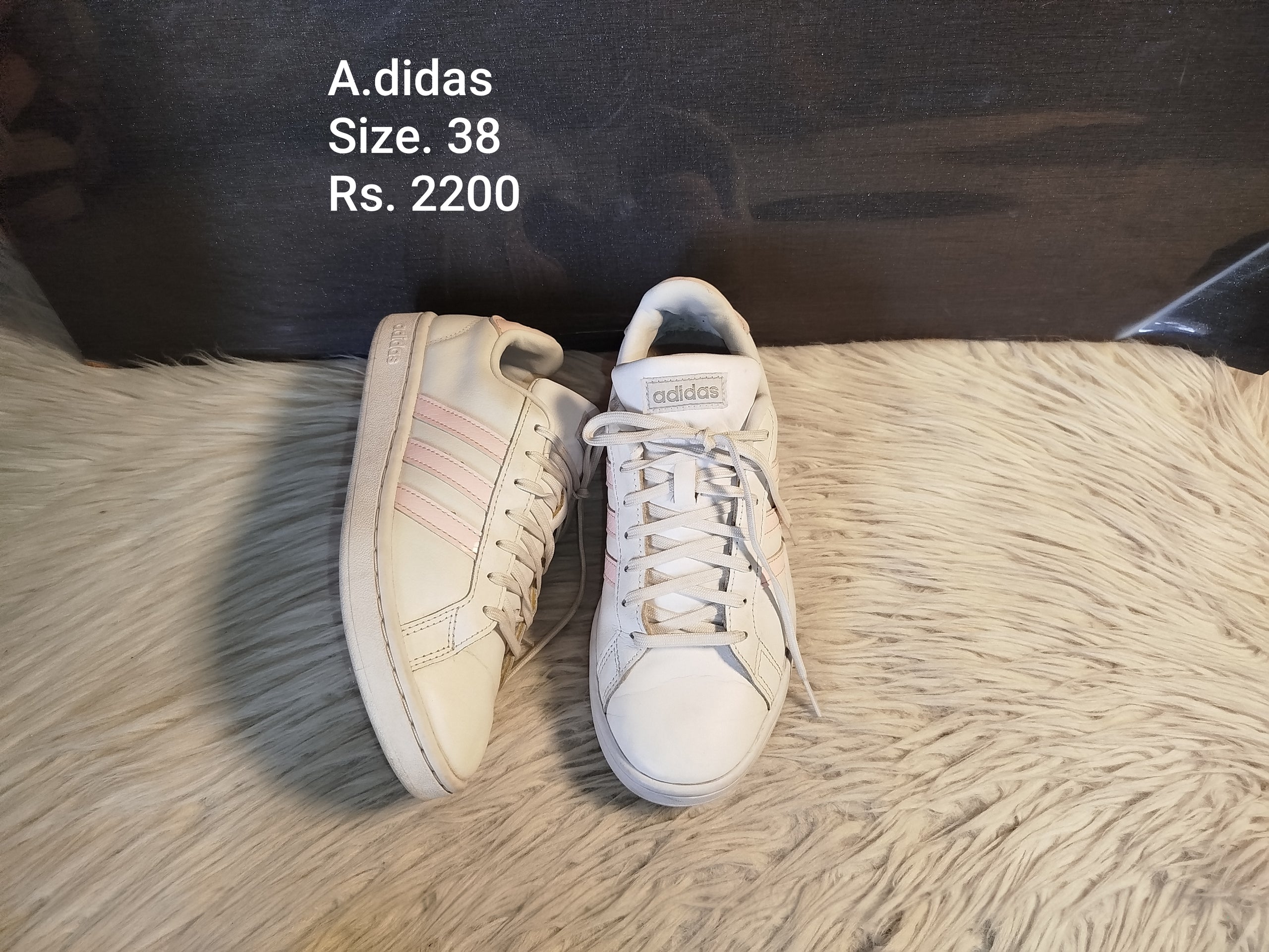 Adidas 38