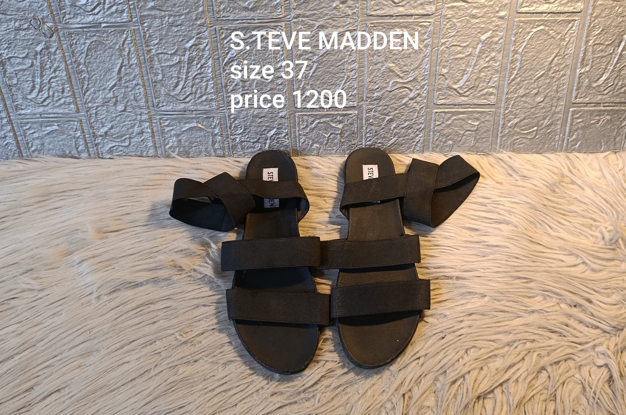 Steve Madden 37