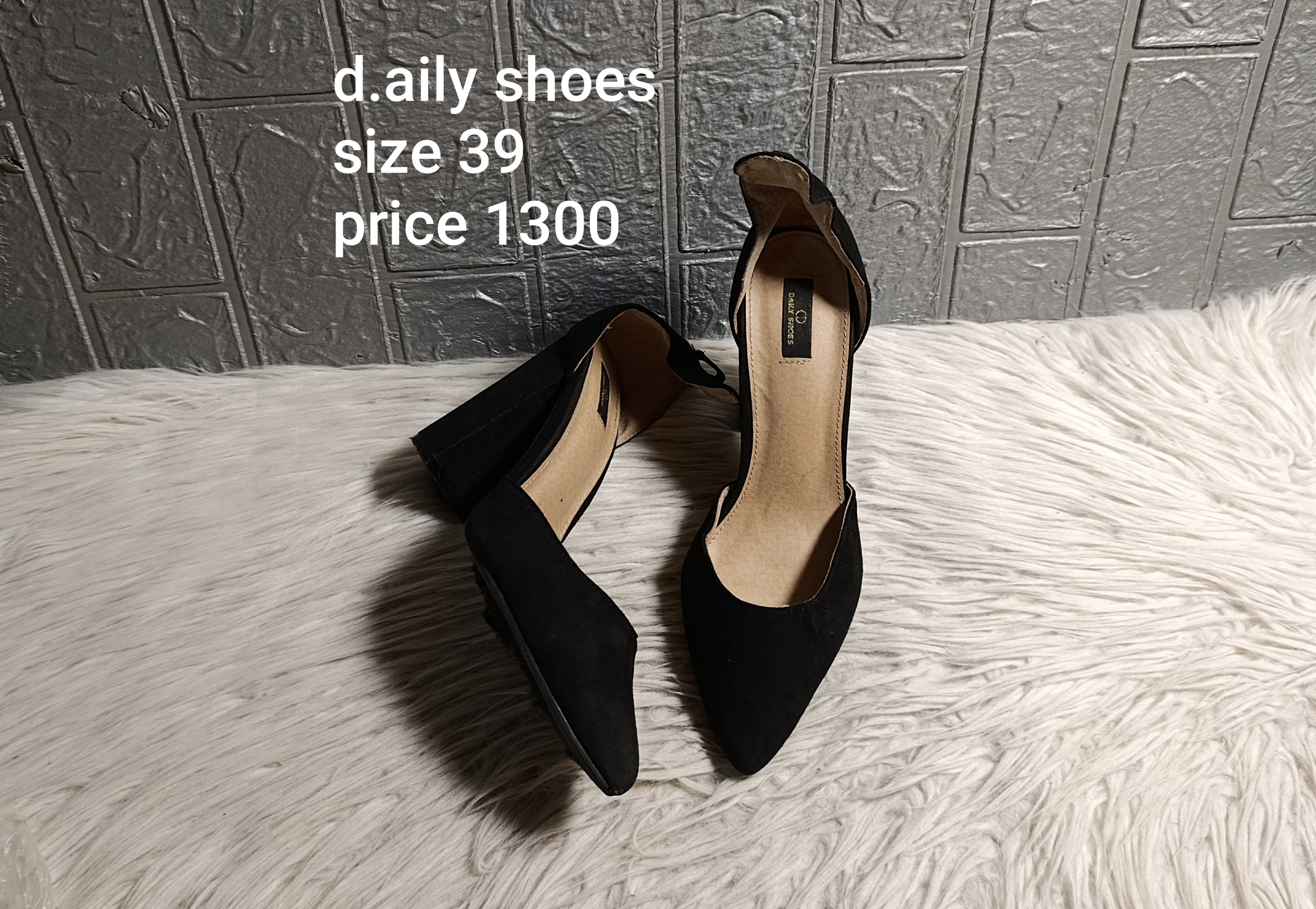 Daily shoes 39