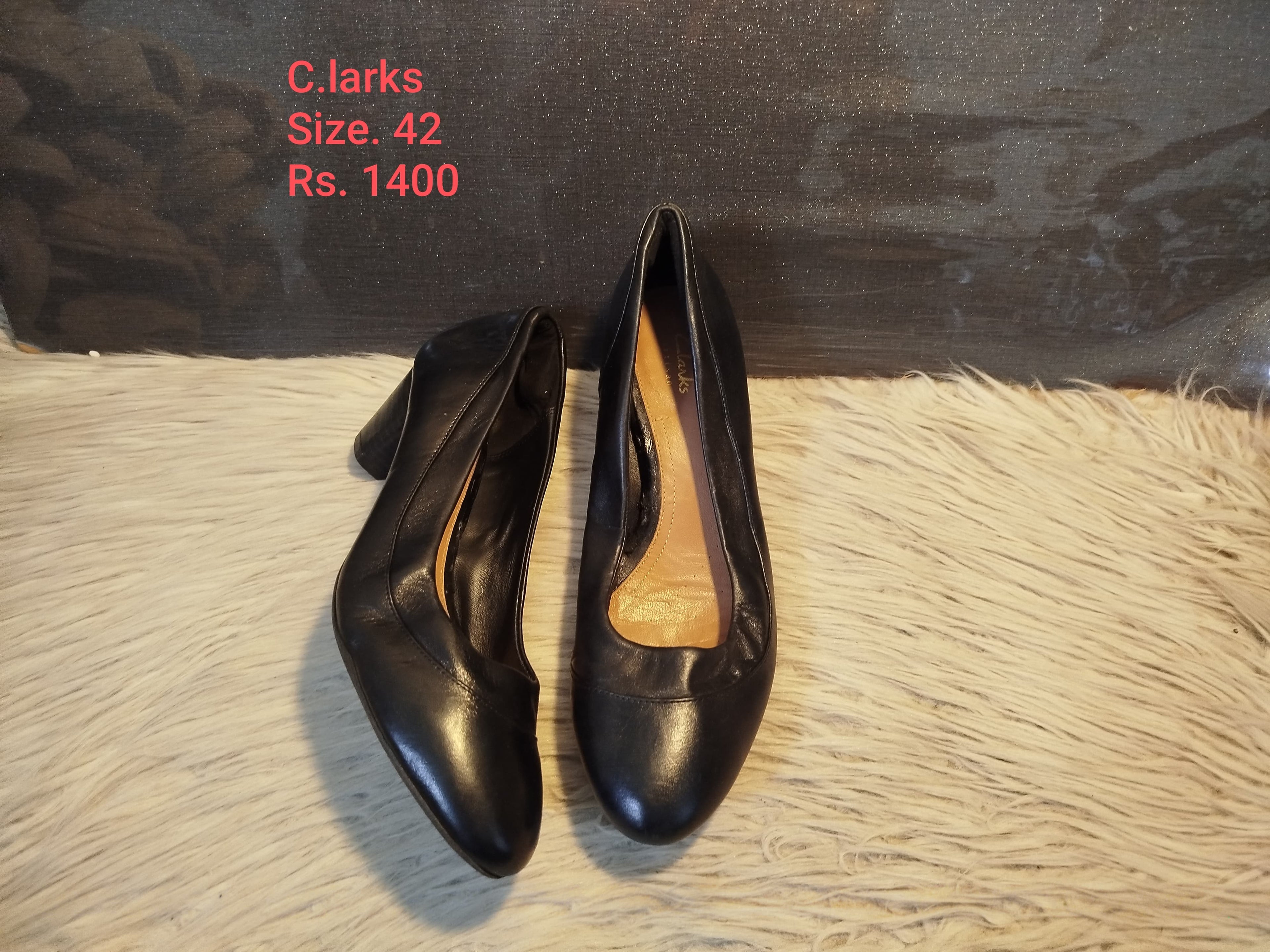 Clarks 42