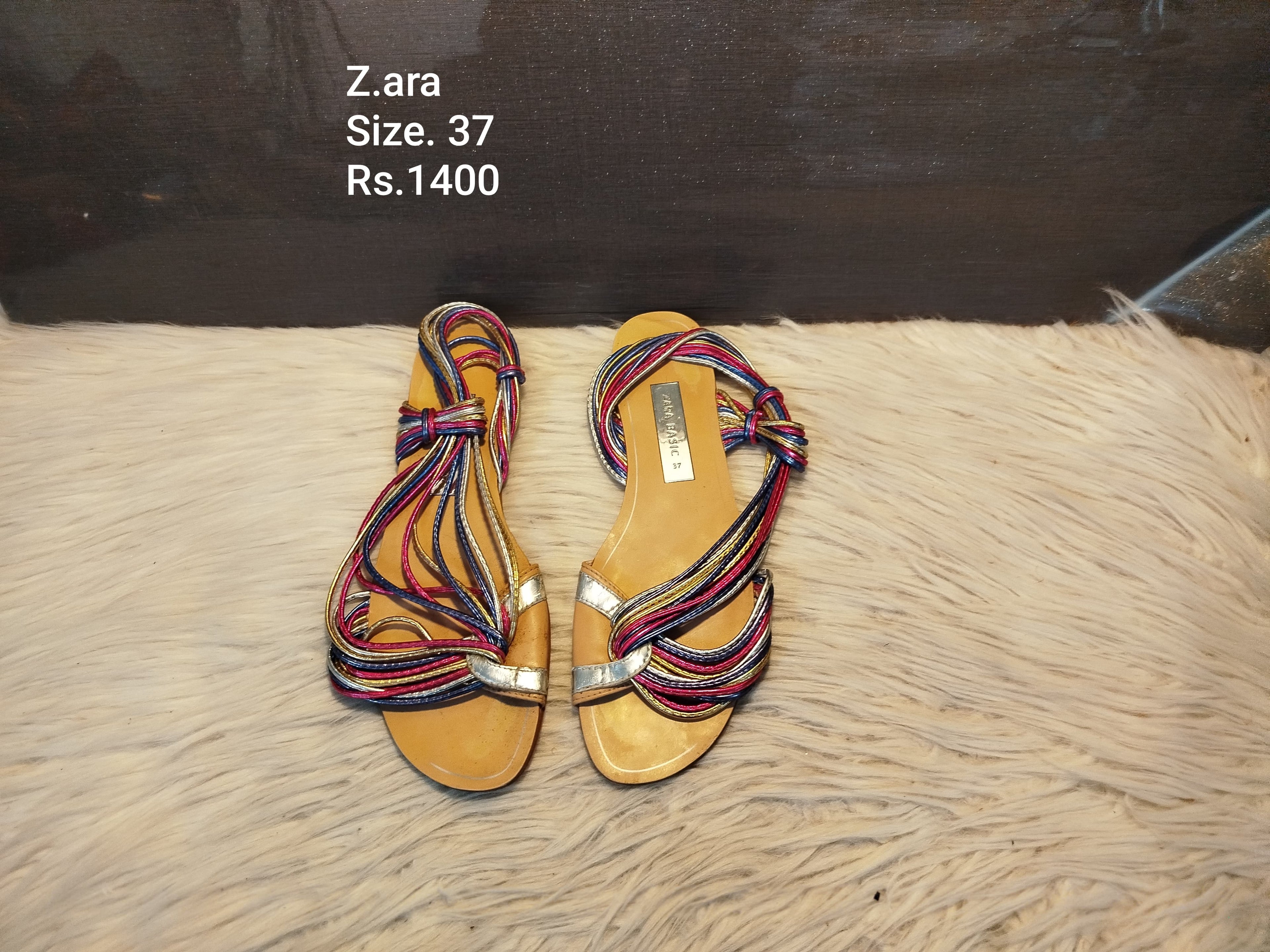 Zara 37