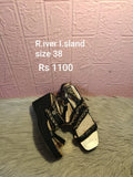 River island 38