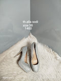 Thalia sodi 38