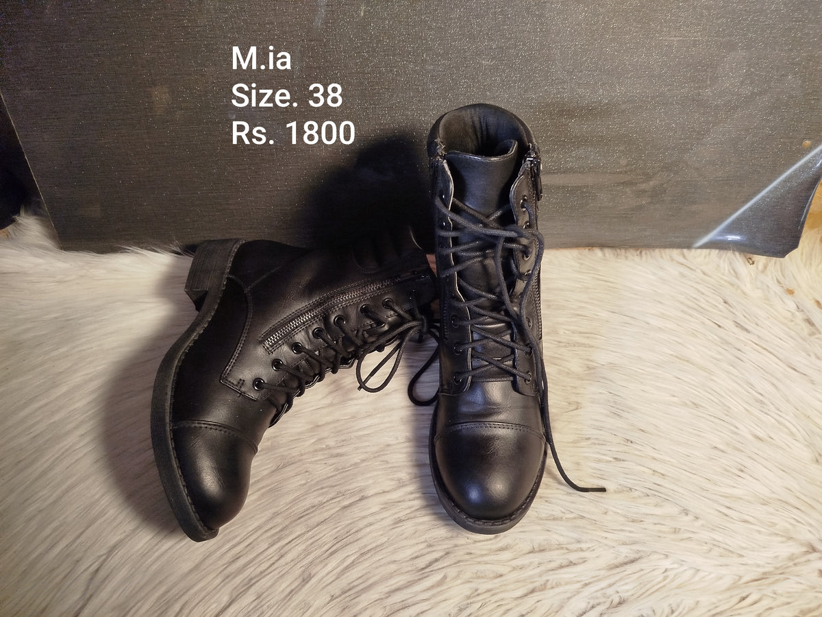 Mia 38