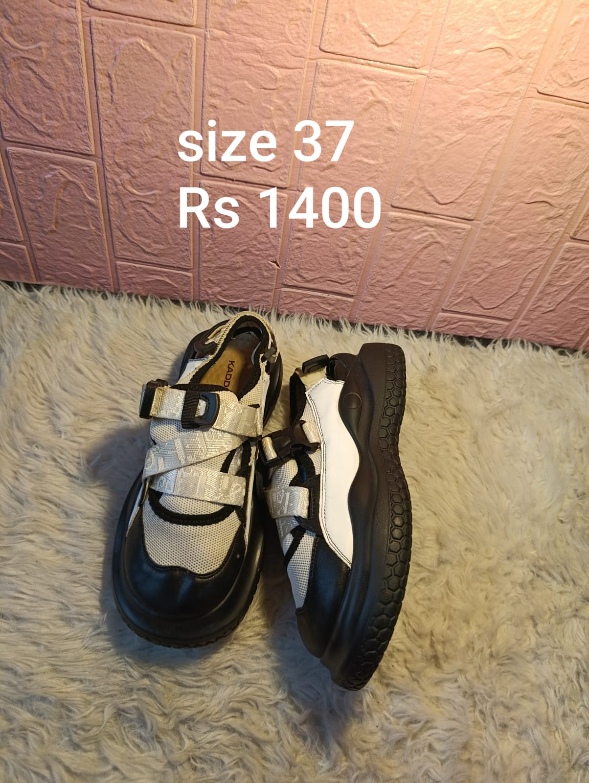 Boots 37
